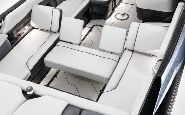 Read more about the article Skybox Seating with Leanbacks